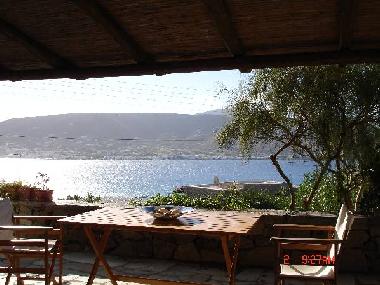 Ferienhaus in PARIKIA (Kyklades) oder Ferienwohnung oder Ferienhaus