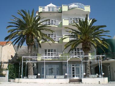Ferienhaus in Podstrana (Splitsko-Dalmatinska) oder Ferienwohnung oder Ferienhaus