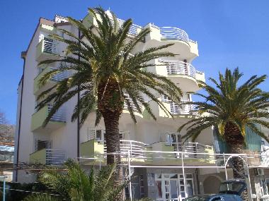 Ferienhaus in Podstrana (Splitsko-Dalmatinska) oder Ferienwohnung oder Ferienhaus
