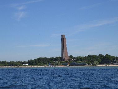 Laboe mit U-Boot und Ehrenmal