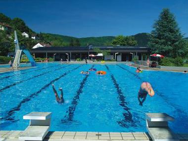 Chalet in Steinach (Schwarzwald) oder Ferienwohnung oder Ferienhaus