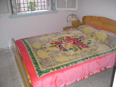 2.Schlafzimmer mit gro�en Schrank