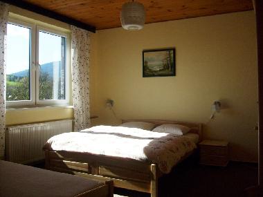 Grosse Schlafzimmer mit Blick auf Riesengebirge