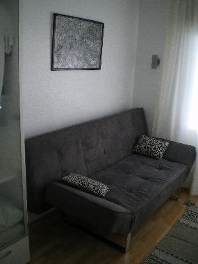2.Schlafzimmer mit Schlafcouch