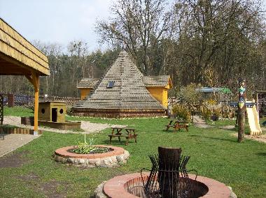 Streichelzoo und Spielplatz nur 2km entfernt