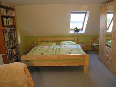 Schlafzimmer 4 (Teilansicht)