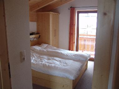 Schlafzimmer 2