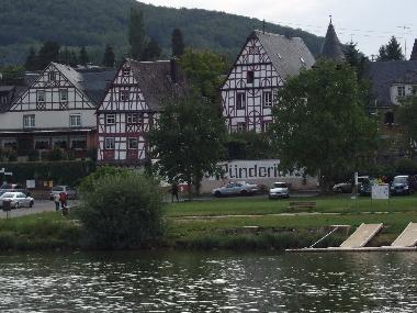 Ferienhaus in Punderich (Mosel - Saar) oder Ferienwohnung oder Ferienhaus