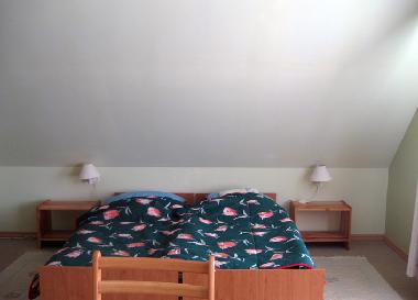 Schlafzimmer mit zwei Einzelbetten- 2.Stock