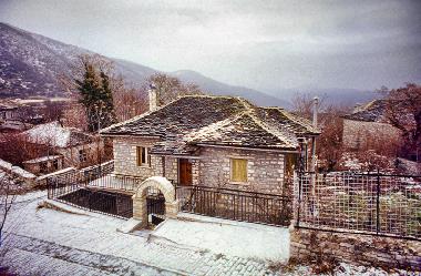 Ferienhaus in elafotopos (Ioannina) oder Ferienwohnung oder Ferienhaus
