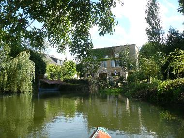 Ferienhaus in Lou (Sarthe) oder Ferienwohnung oder Ferienhaus