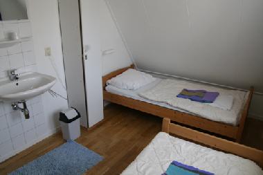 Schlafzimmer Strae-Seite.