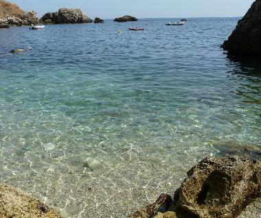 Kristallklares Wasser in Baia Luce