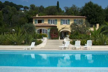 Ferienhaus in MOUGINS (Alpes-Maritimes) oder Ferienwohnung oder Ferienhaus