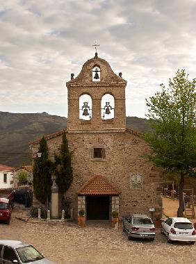 Chalet in La Hiruela (Madrid) oder Ferienwohnung oder Ferienhaus
