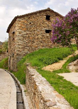 Chalet in La Hiruela (Madrid) oder Ferienwohnung oder Ferienhaus