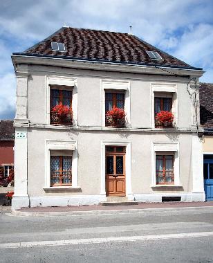 Ferienhaus in Ige (Orne) oder Ferienwohnung oder Ferienhaus