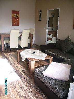 Wohnzimmer und Essecke