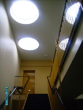 Lichtdurchfluteter Hausflur