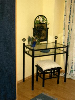 Nostalgischer Schminktisch