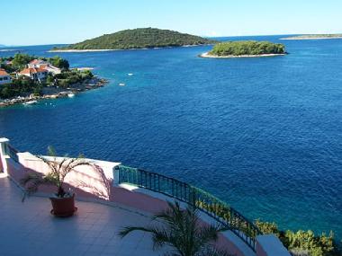 Grosszgige Terrassen mit wunderschnen Blick-- immer wieder atemberaubend
