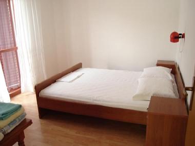 Ferienhaus in Pag (Zadarska) oder Ferienwohnung oder Ferienhaus