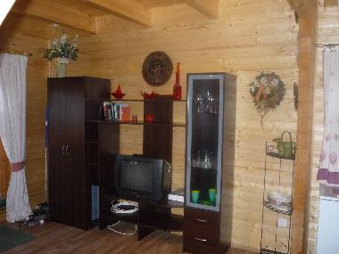 BLOCKHAUS  I  Schrankwand m. digitalem TV