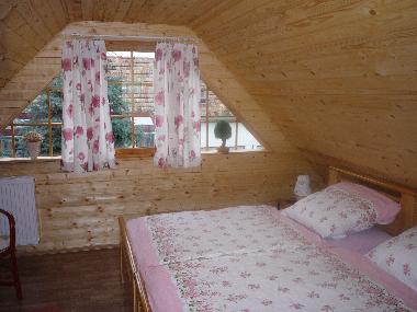 BLOCKHAUS  I  Doppelbettschlafzimmer