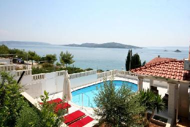 Ferienhaus in Seget Vranjica(Trogir) (Splitsko-Dalmatinska) oder Ferienwohnung oder Ferienhaus
