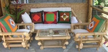 Villa Manuk Bambu - Terrasse im Erdgeschoss