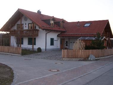 Pension in Maitenbeth (Oberbayern) oder Ferienwohnung oder Ferienhaus