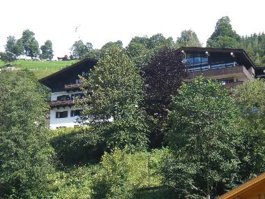 Haus Bellevue im Sommer