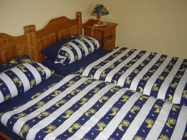 Blick ins Schlafzimmer