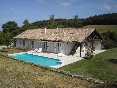 Ferienhaus in Port-Sainte-Marie (Laggarigue) (Lot-et-Garonne) oder Ferienwohnung oder Ferienhaus