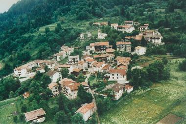 Ferienhaus in Feltrone (Udine) oder Ferienwohnung oder Ferienhaus