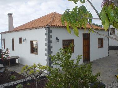 Ferienhaus in Tijarafe (La Palma und El Hierro) oder Ferienwohnung oder Ferienhaus