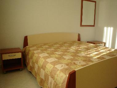 Doppelbett 1.80m B  2.00m L