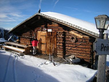 zwei Spuren im Schnee...