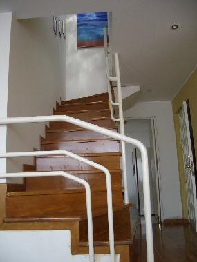 Treppe ins Obergeschoss
