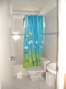Duschbad Schlafzimmer 2