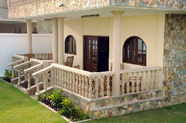 Veranda,Ausgang direkt zum Strand