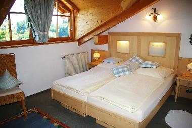 Schlafzimmer 2 in der Wohnung Hochplatte