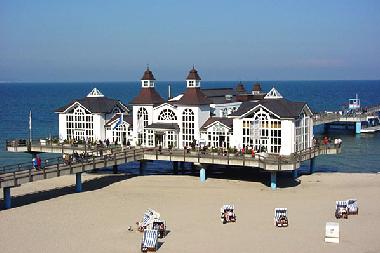 Hauseingang mit Blick auf Ihren Balkon