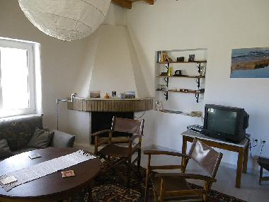 Wohnzimmer mit Kamin