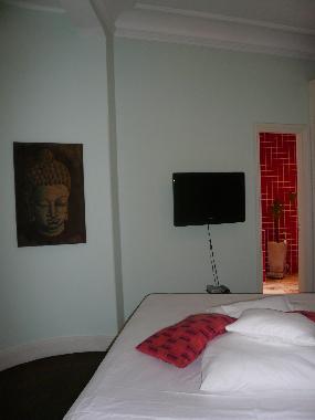 Suite mit rotem Bad