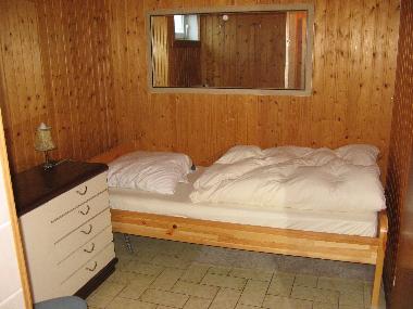 Einzelbett