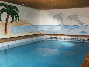 Dieses kostenlose Hallenbad ist im Haus. Sauna gegen Geb�hr.