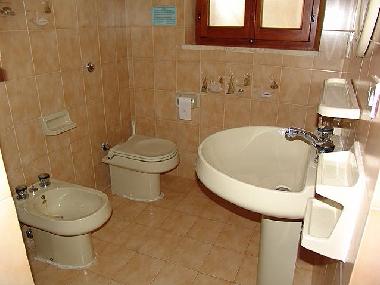 Bad mit Dusche und Bidet