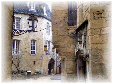 Ferienwohnung in Sarlat (Dordogne) oder Ferienwohnung oder Ferienhaus