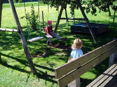 Spielplatz im Schatten